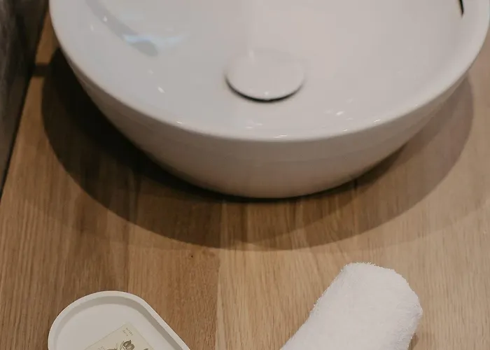 Porto Nativo בית הארחה